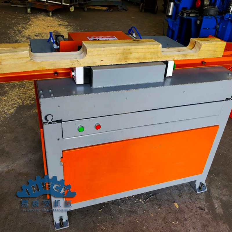 Single Head Wood Pallet Notcher Machine.jpg