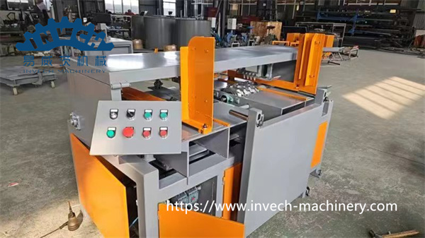 wood pallet notcher machine 1.jpg wood pallet notcher machine 1.jpg